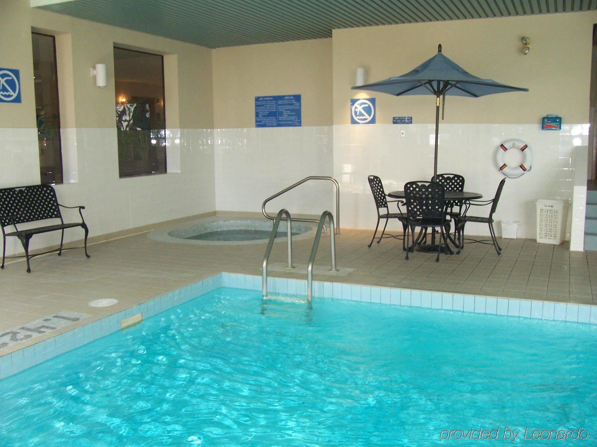 Hotel Welcominns Бушервіль Зручності фото